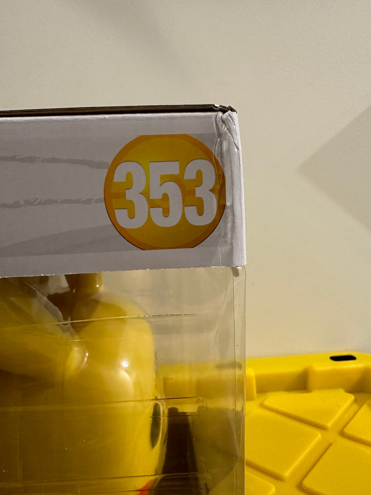 Funko POP! 10" Pikachu