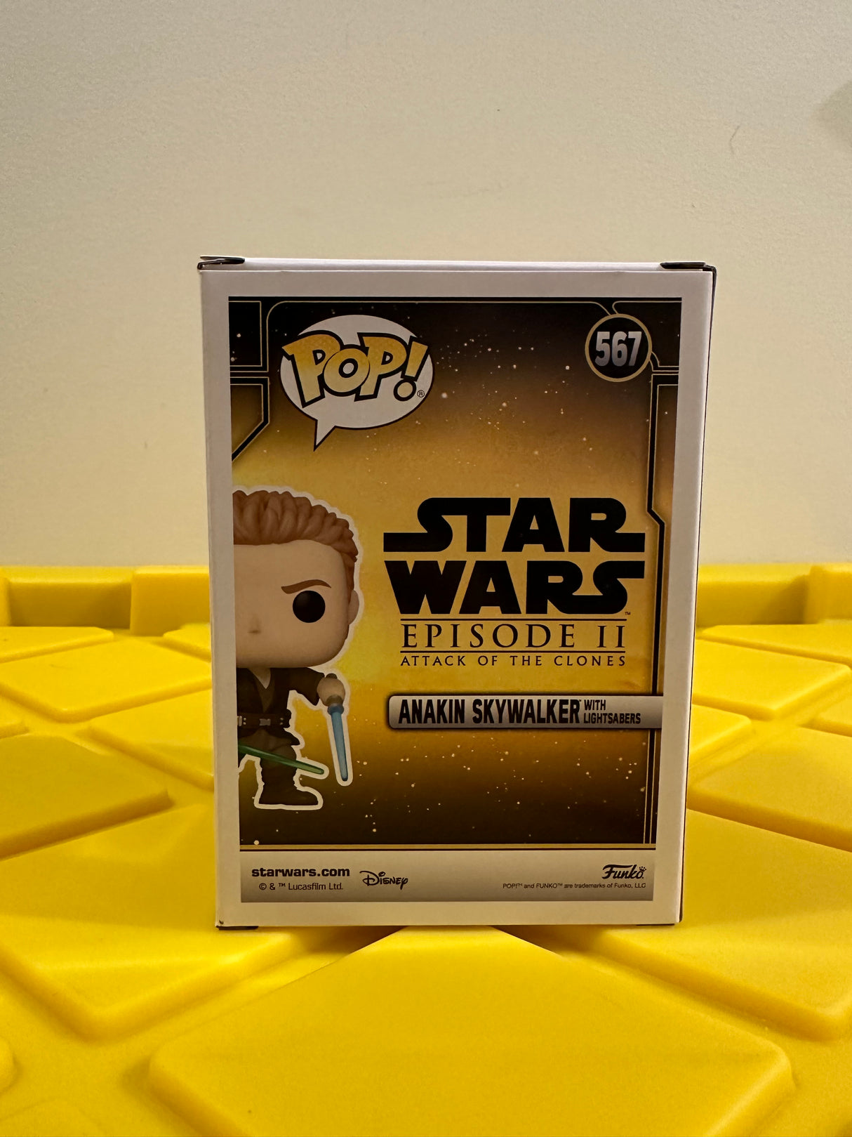 Anakin Skywalker With Lightsabers - Limited Edition 2022 NYCC Exclusive