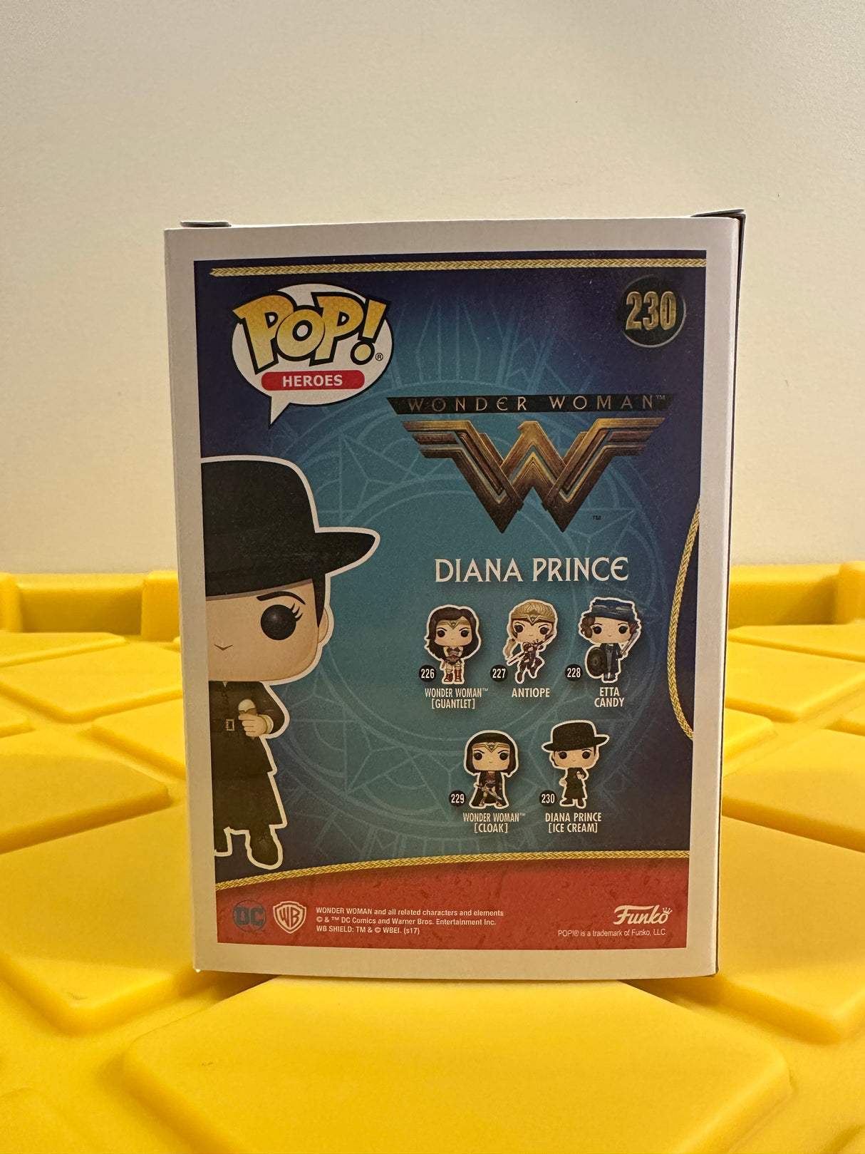 Funko POP! Diana Prince - Limited Edition Hot Topic Exclusive