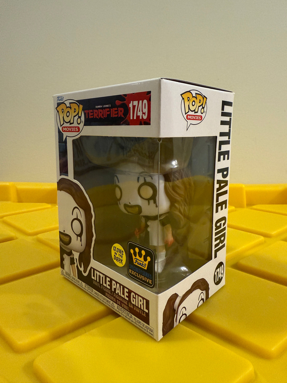 Funko POP! Little Pale Girl (Glow) - Limited Edition Specialty Series Exclusive