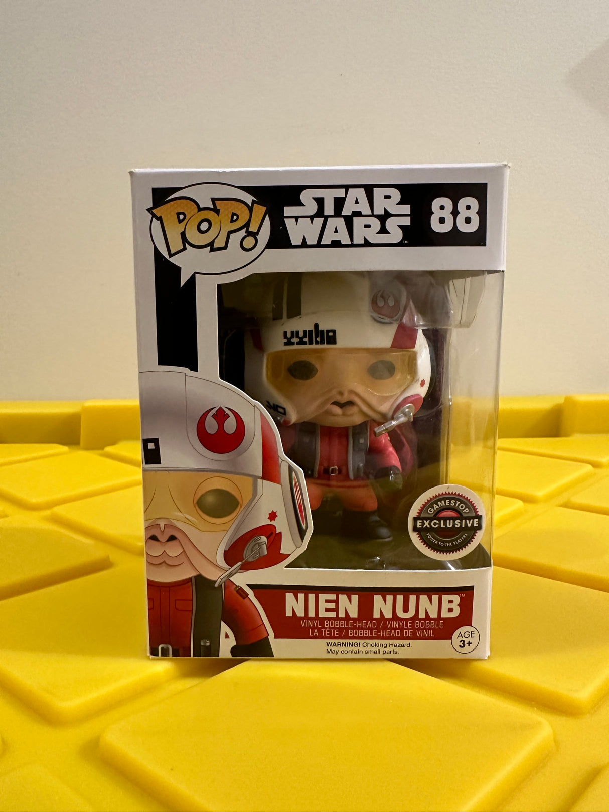 Funko POP! Nien Nunb - Limited Edition GameStop Exclusive