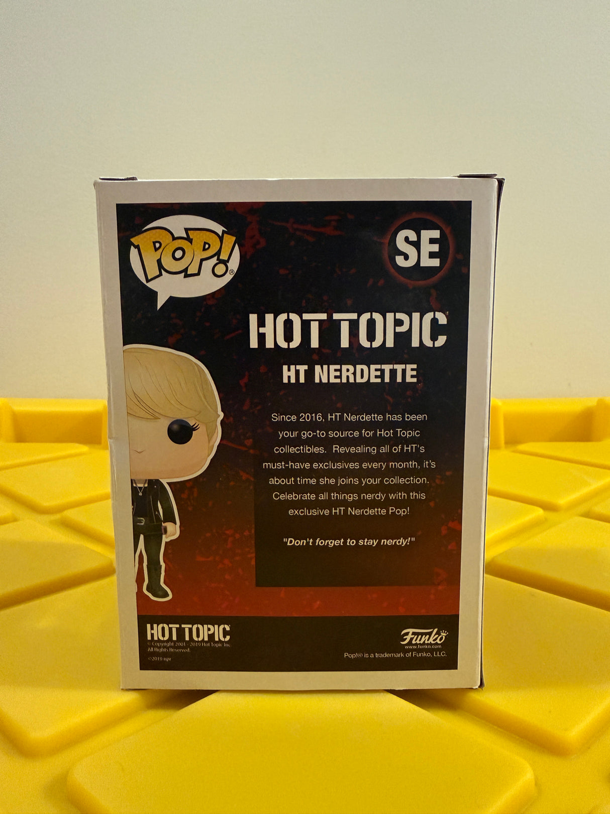 Funko POP! HT Nerdette - Limited Edition Hot Topic Exclusive