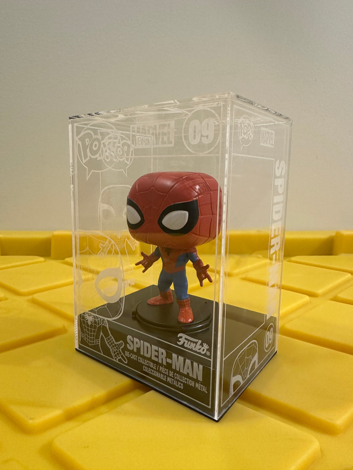 Funko POP! Spider-Man (Die-Cast) - Limited Edition Funko Shop Exclusive