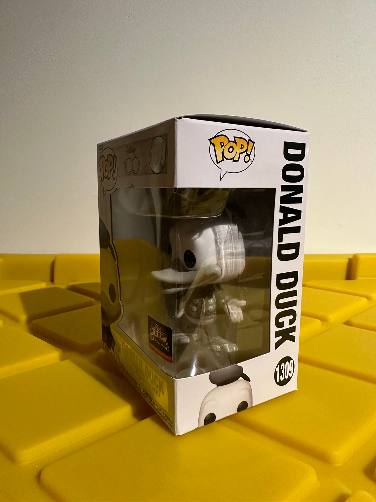 Donald Duck - Limited Edition 2023 Target Con Exclusive