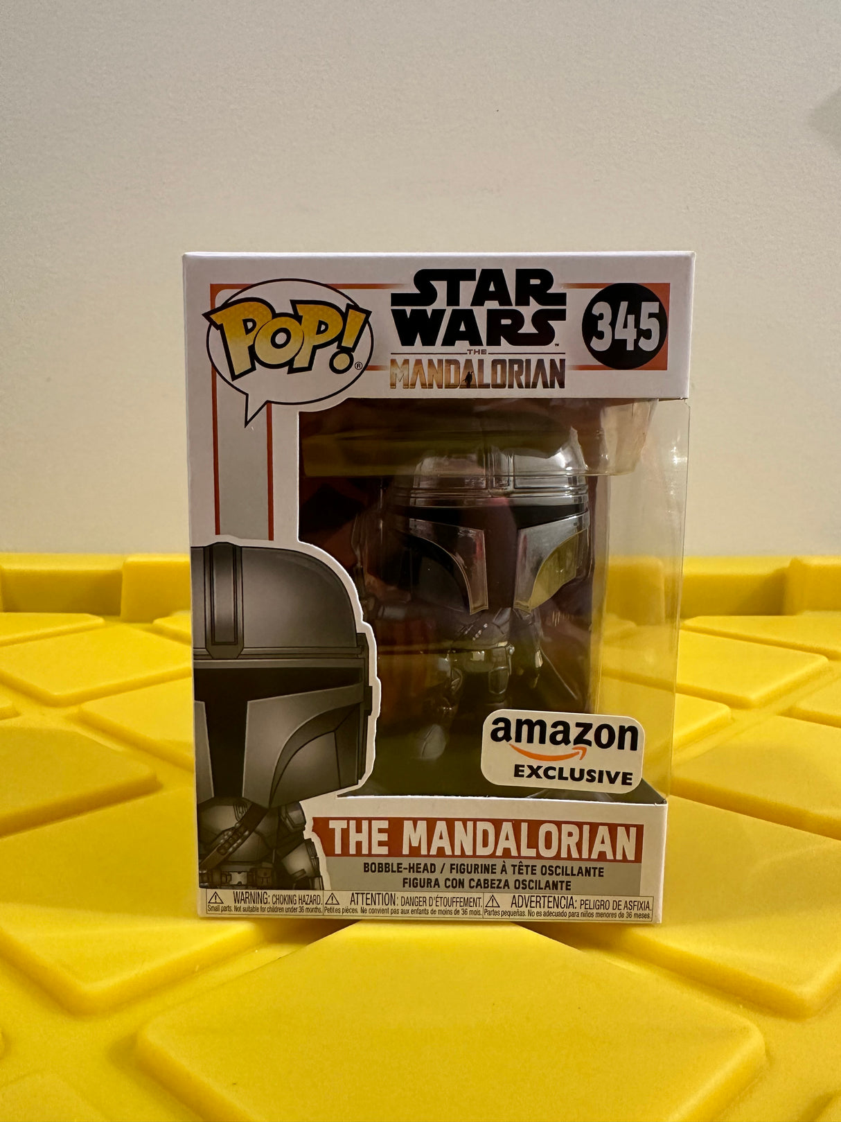 Funko POP! The Mandalorian (Chrome) - Limited Edition Amazon Exclusive