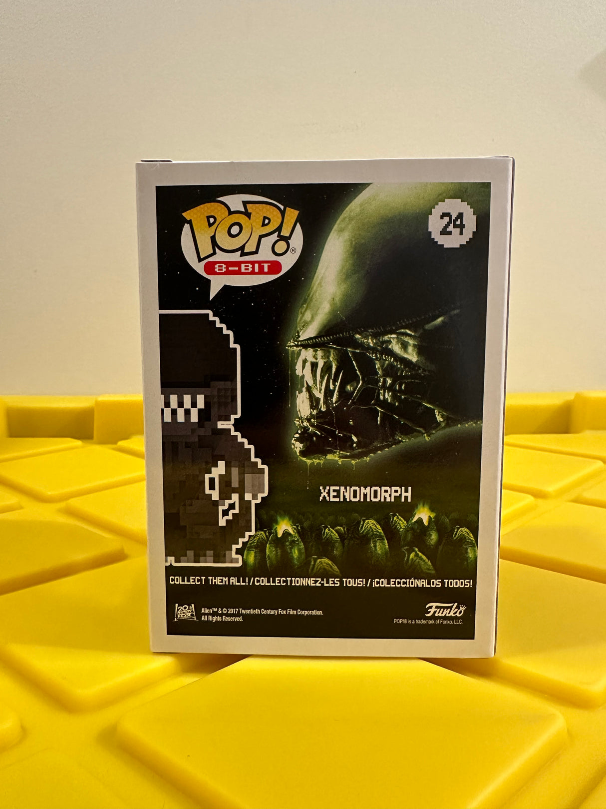 Xenomorph (8-Bit) - Limited Edition Special Edition Exclusive