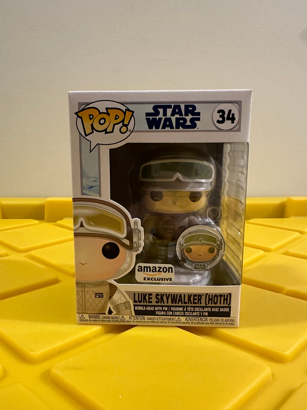 Funko POP! Luke Skywalker (Hoth) - Limited Edition Amazon Exclusive