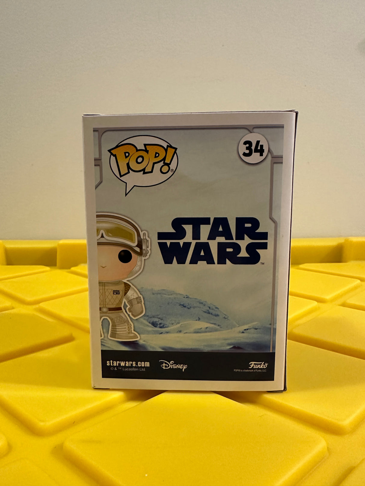Funko POP! Luke Skywalker (Hoth) - Limited Edition Amazon Exclusive