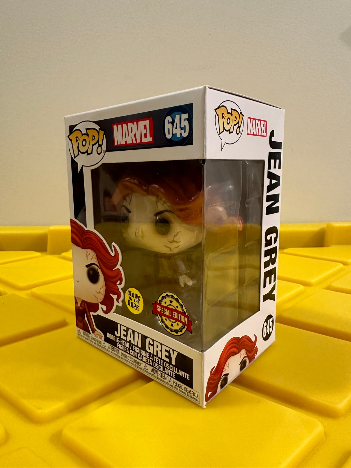 Funko POP! Jean Grey (Glow) - Limited Edition Special Edition Exclusive
