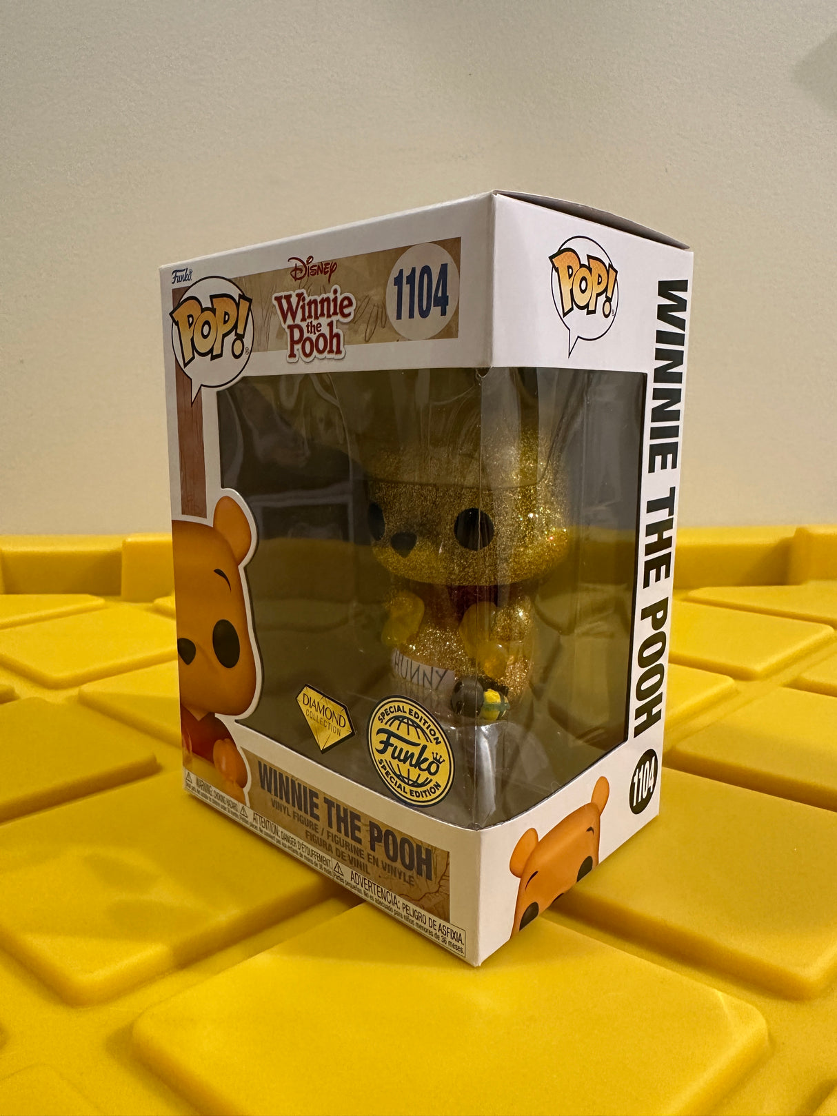 Funko POP! Winnie the Pooh (Diamond) - Limited Edition Special Edition Exclusive
