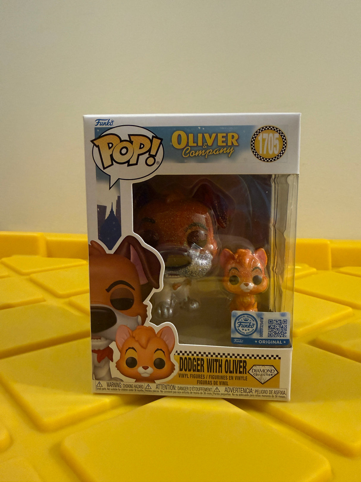Funko POP! Dodger with Oliver (Diamond) - Limited Edition Box Lunch Exclusive