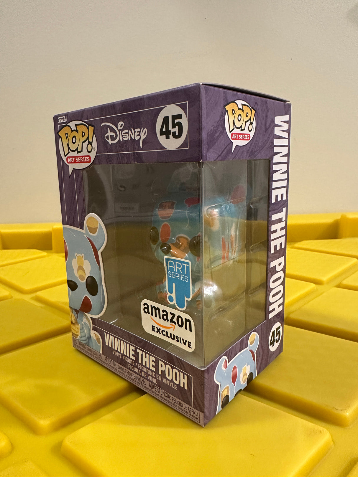 Funko POP! Winnie the Pooh (Art Series) - Limited Edition Amazon Exclusive