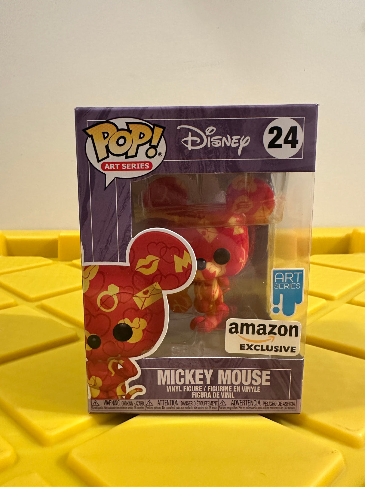 Funko POP! Mickey Mouse (Art Series) - Limited Edition Amazon Exclusive