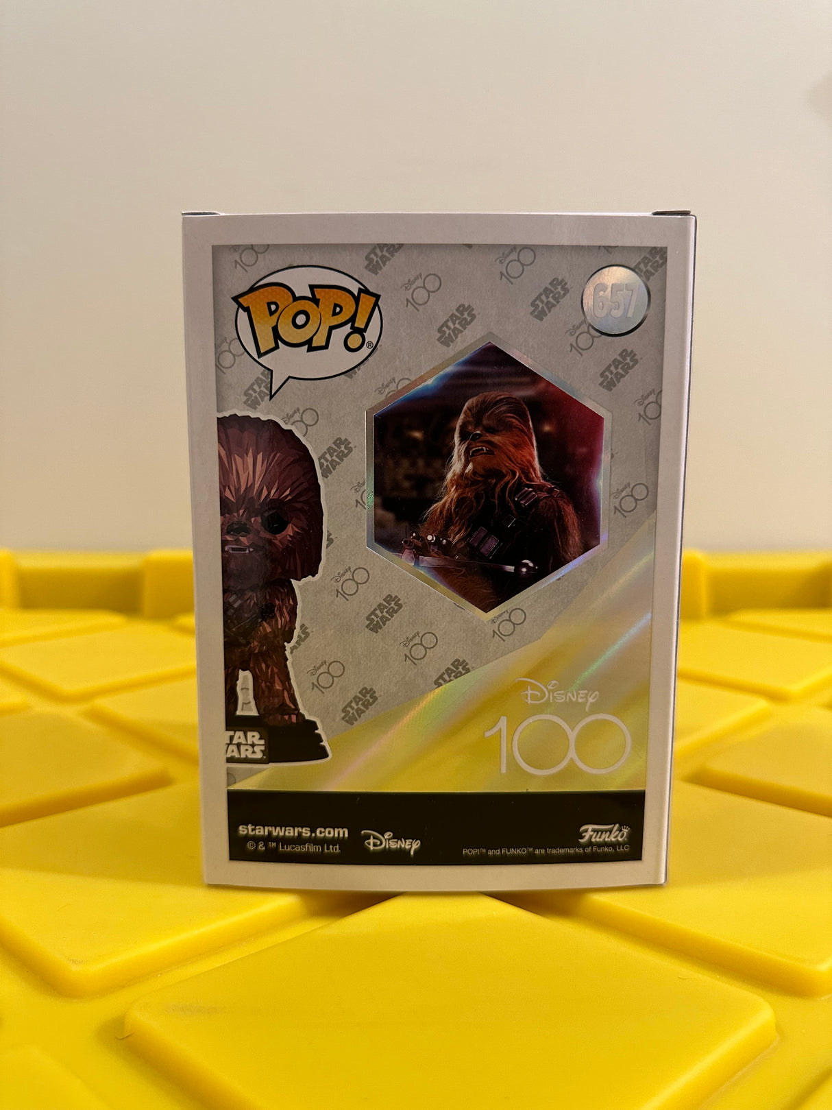Funko POP! Chewbacca (Facet) - Limited Edition Funko Shop Exclusive