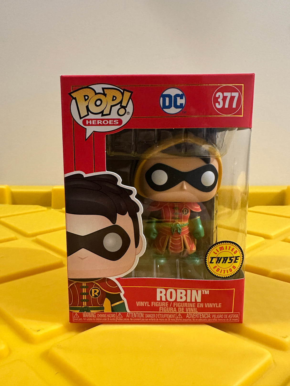 Funko POP! Robin - Limited Edition Chase