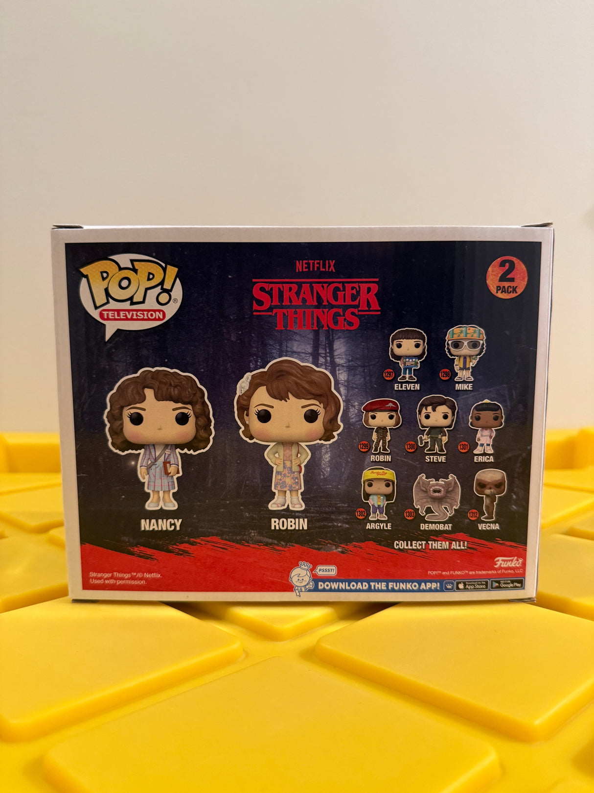 Funko POP! Nancy & Robin (2-Pack) - Limited Edition Special Edition Exclusive