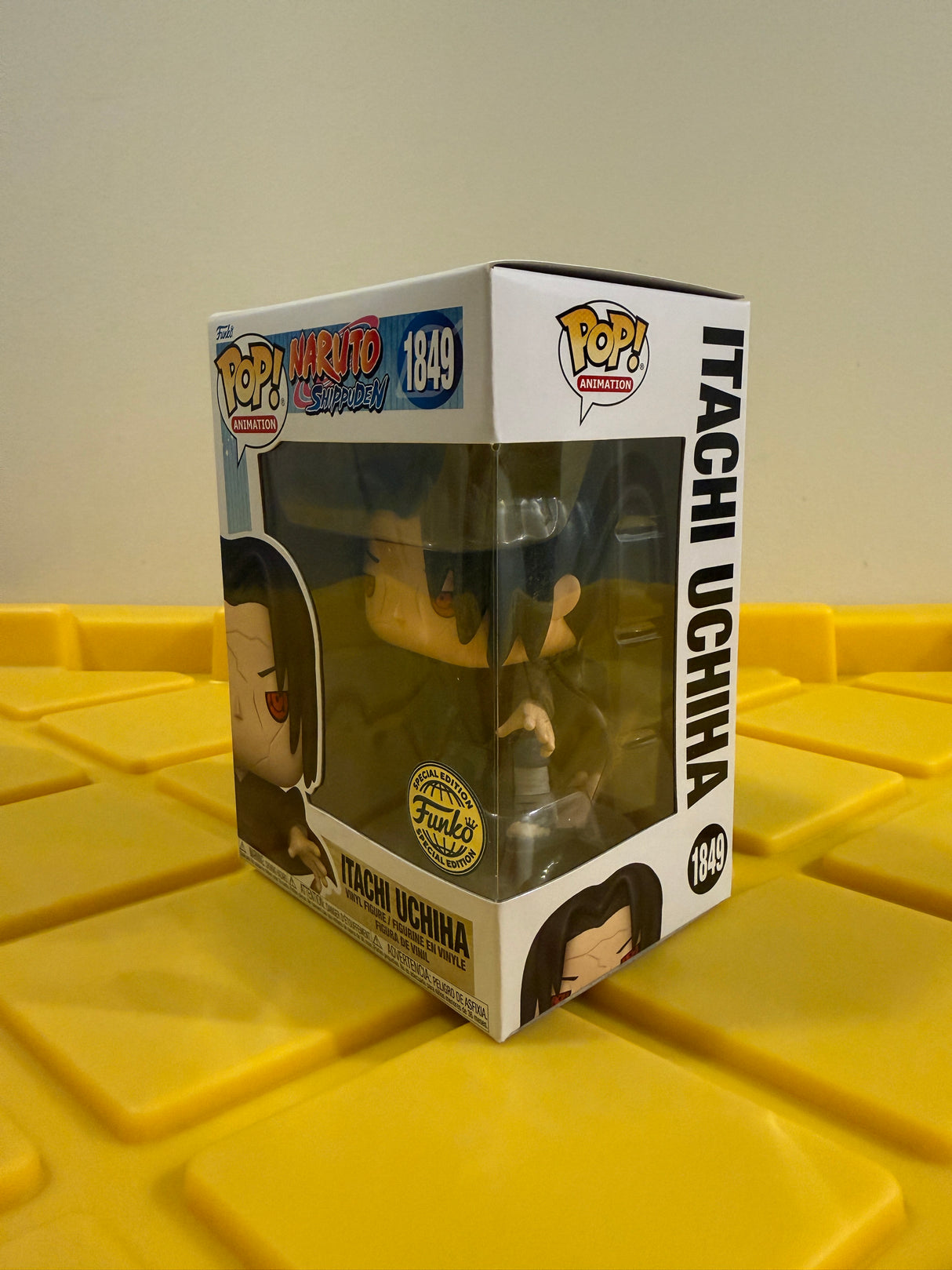 Funko POP! Itachi Uchiha - Limited Edition Special Edition Exclusive