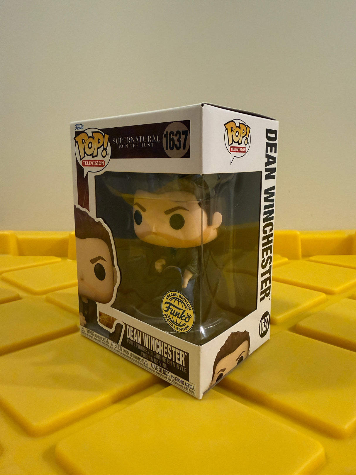 Funko POP! Dean Winchester - Limited Edition Special Edition Exclusive