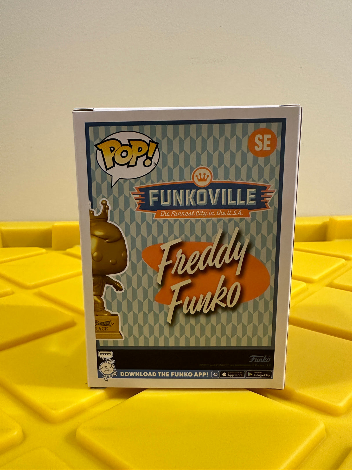 Funko POP! Freddy Bowling Trophy - Limited Edition 2023 SDCC Exclusive