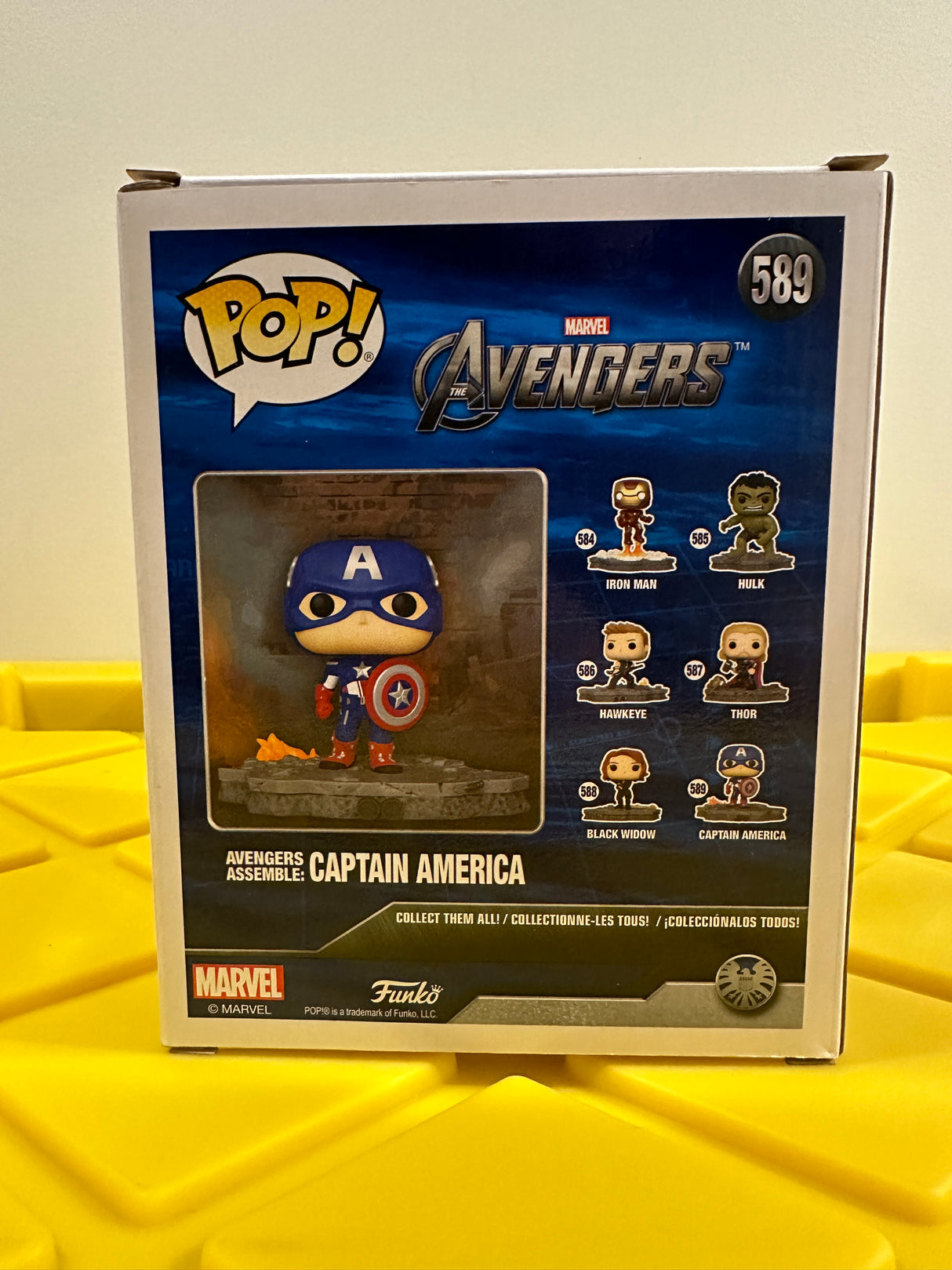 Funko POP! 6" Avengers Assemble: Captain America - Limited Edition Amazon Exclusive