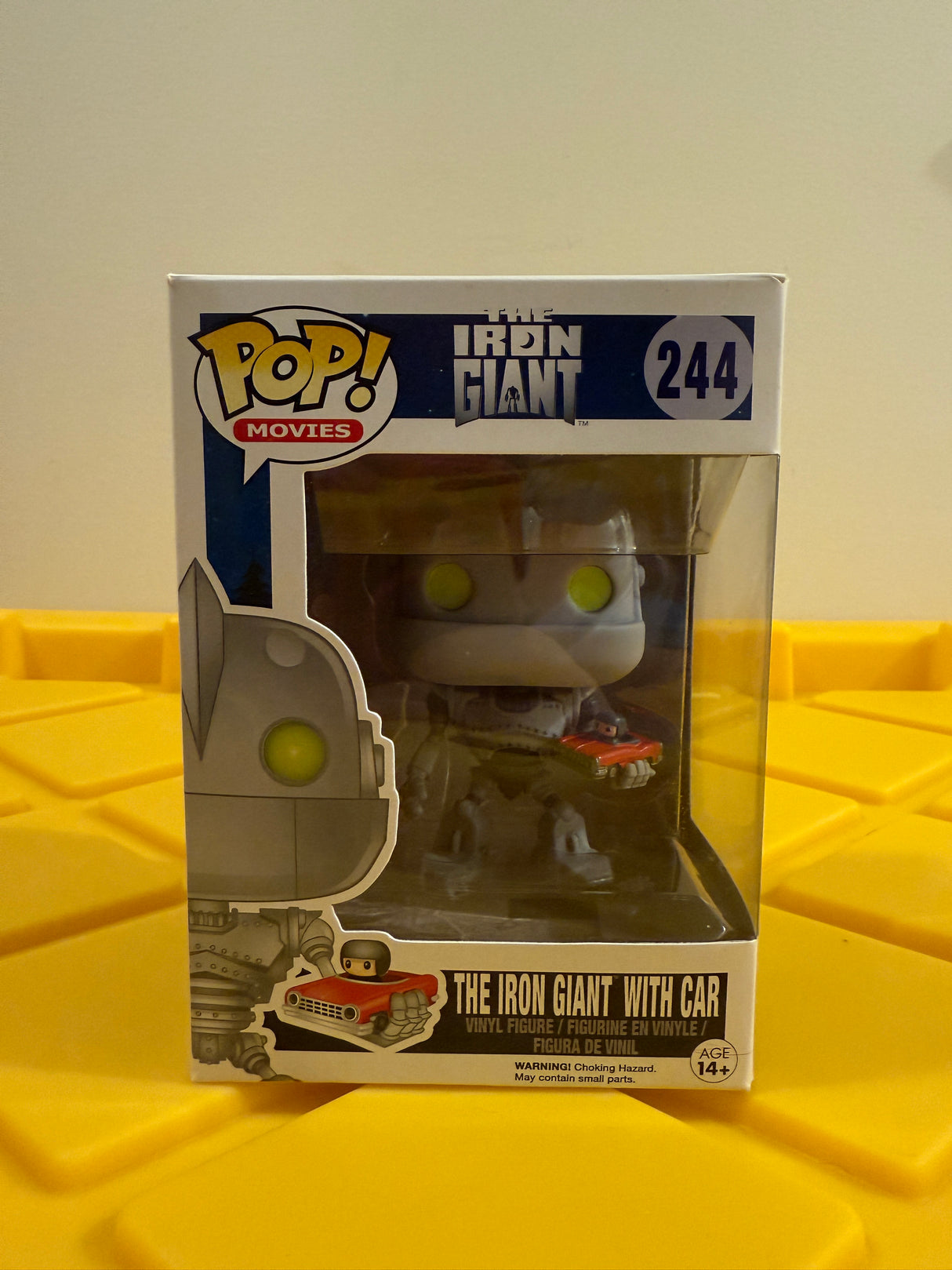 Funko POP! The Iron Giant with Car