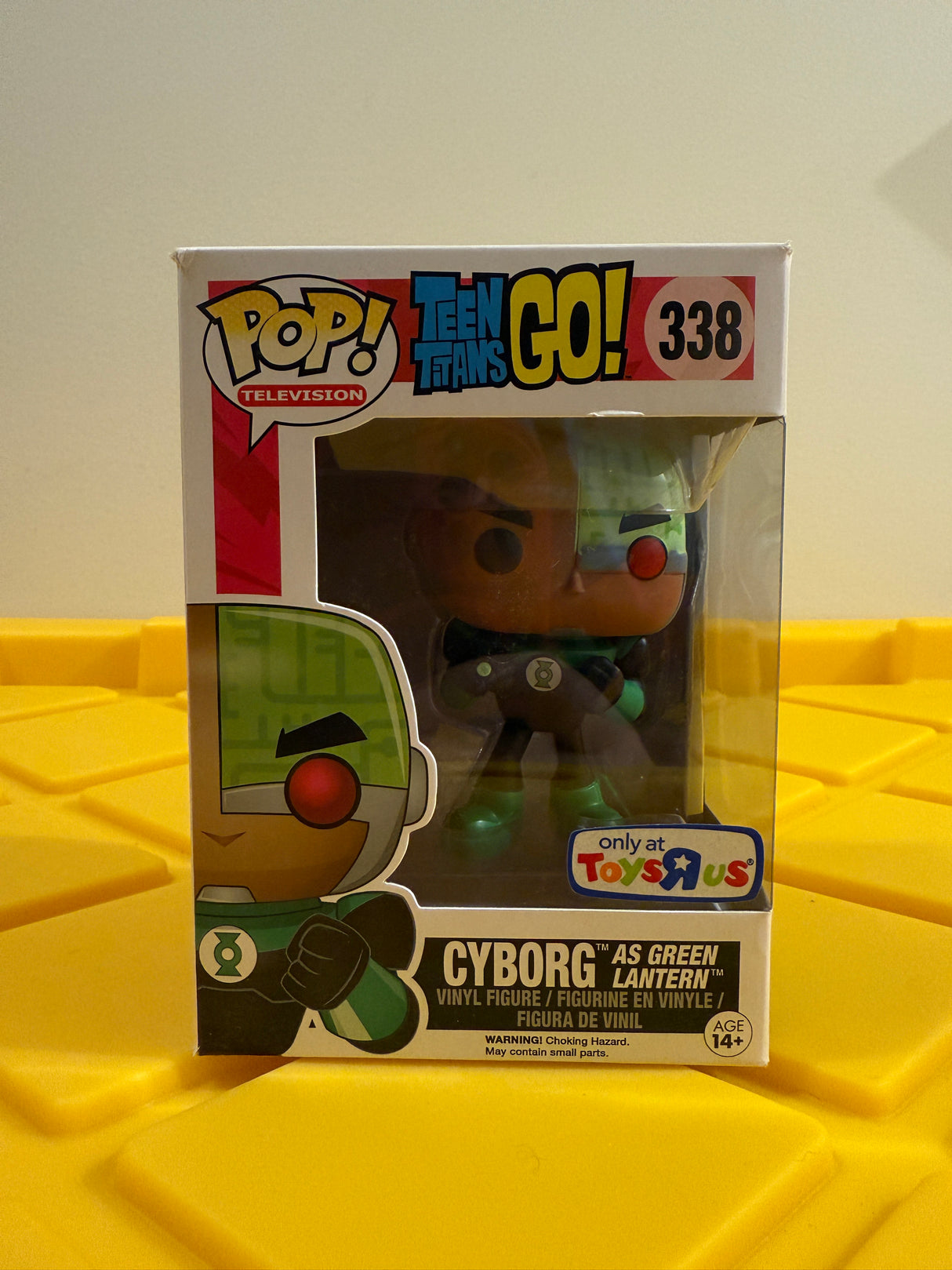 Funko POP! Cyborg as Green Lantern - Limited Edition Toys R Us Exclusive