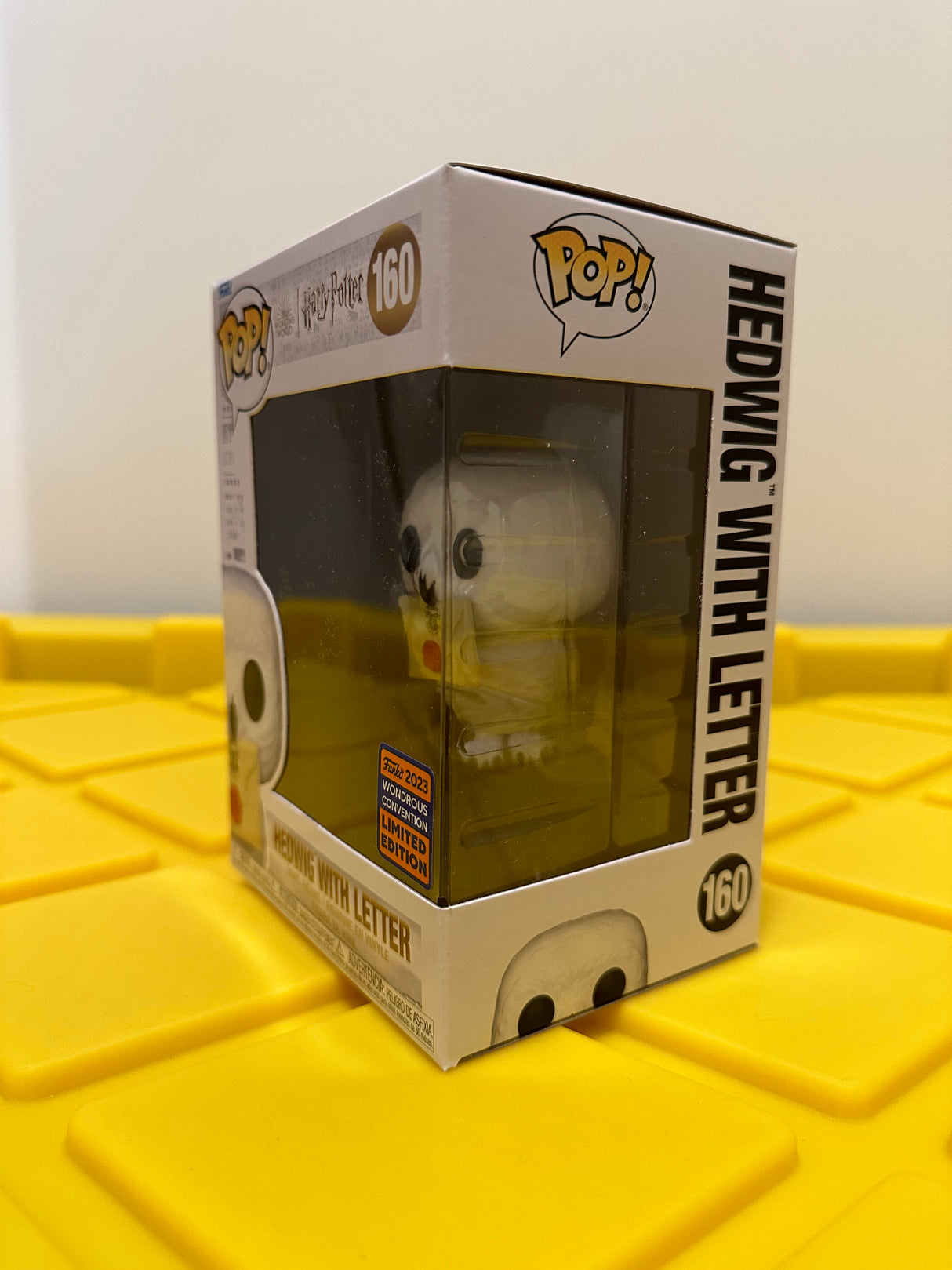 Funko POP! Hedwig with Letter - Limited Edition 2023 WonderCon Exclusive