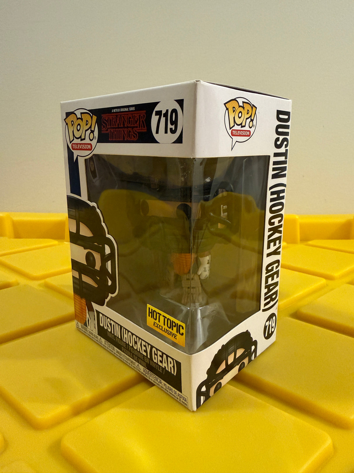 Funko POP! Dustin (Hockey Gear) - Limited Edition Hot Topic Exclusive