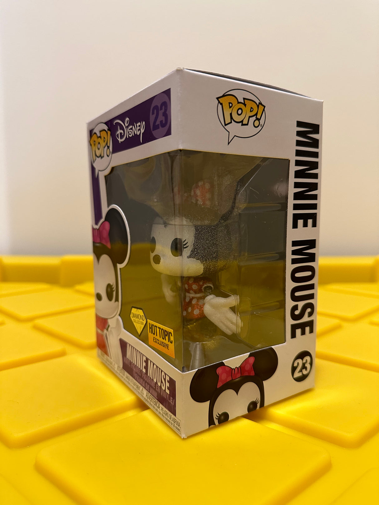 Funko POP! Minnie Mouse (Diamond) - Limited Edition Hot Topic Exclusive