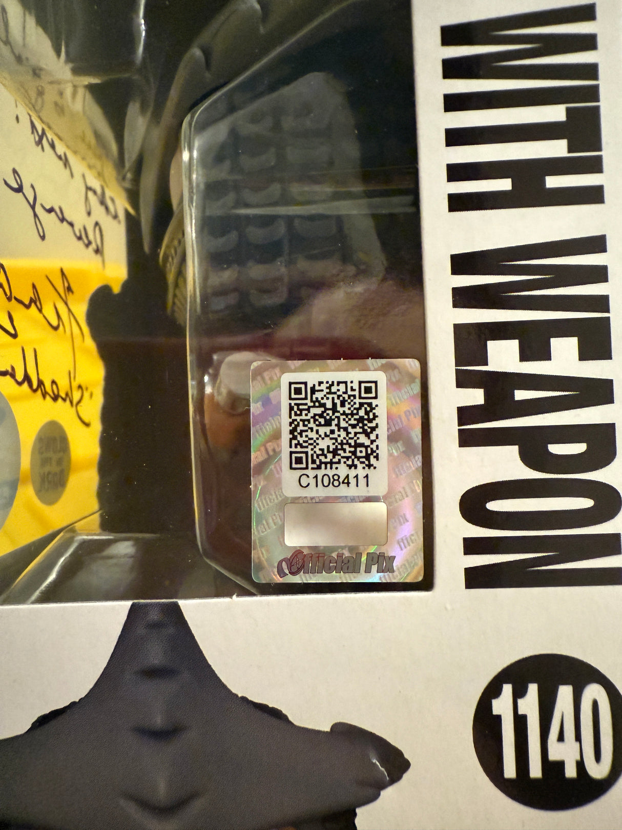 Funko POP! Shredder with Weapon (Glow) - Limited Edition Funko Shop Exclusive (Signed)