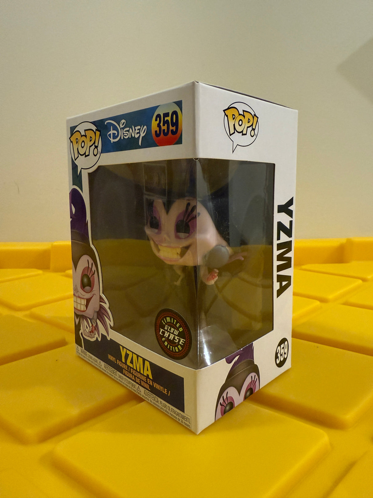 Funko POP! Yzma (Glow) - Limited Edition Chase