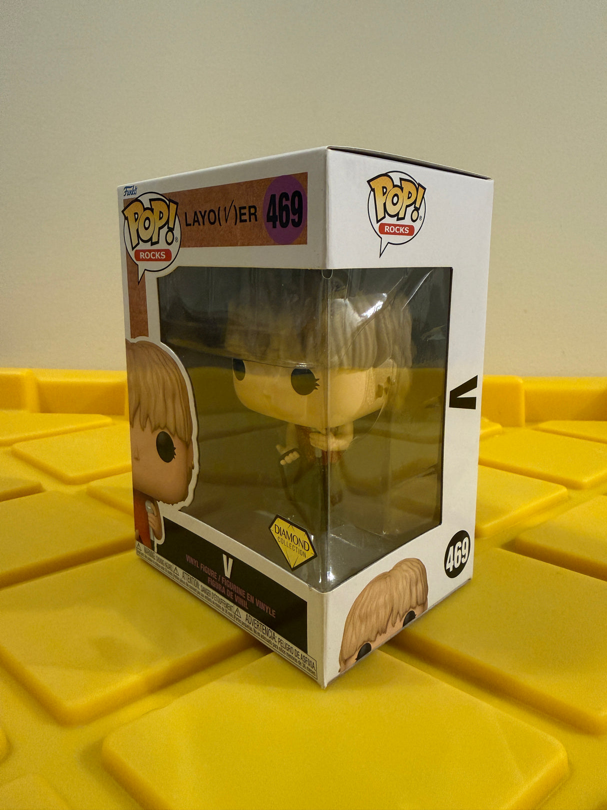 Funko POP! V (Love Me Again)