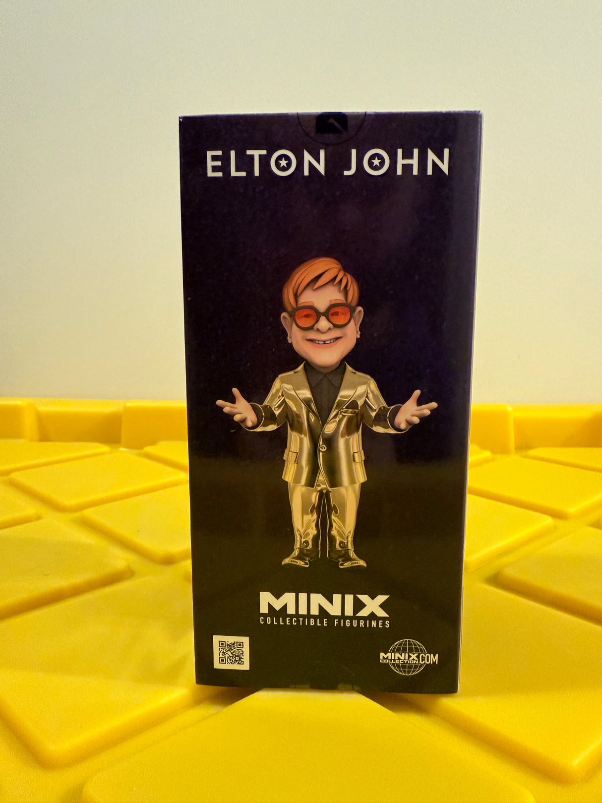 Minix Elton John