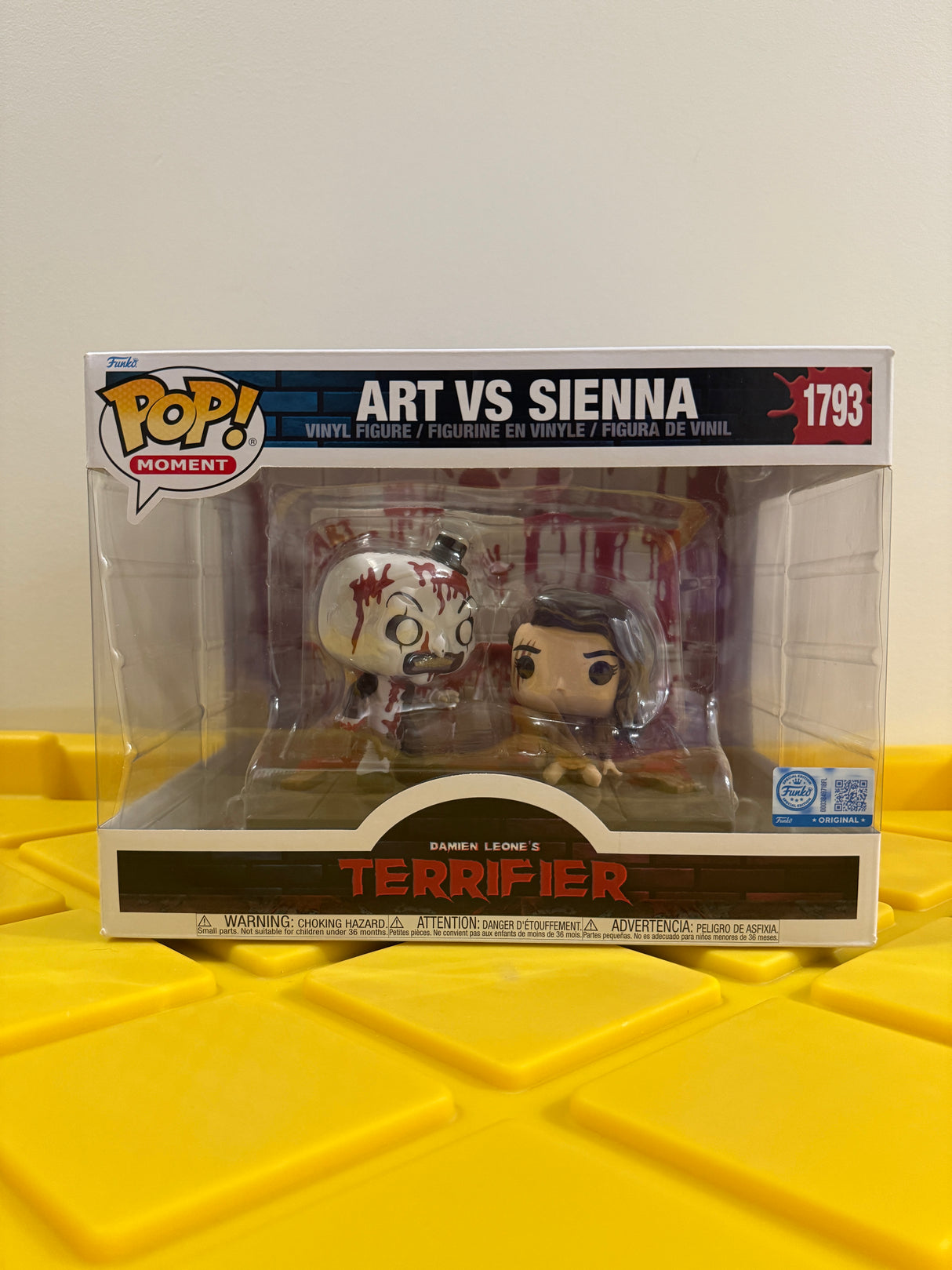 Funko POP! Art vs. Sienna (Moment) - Limited Edition Amazon Exclusive