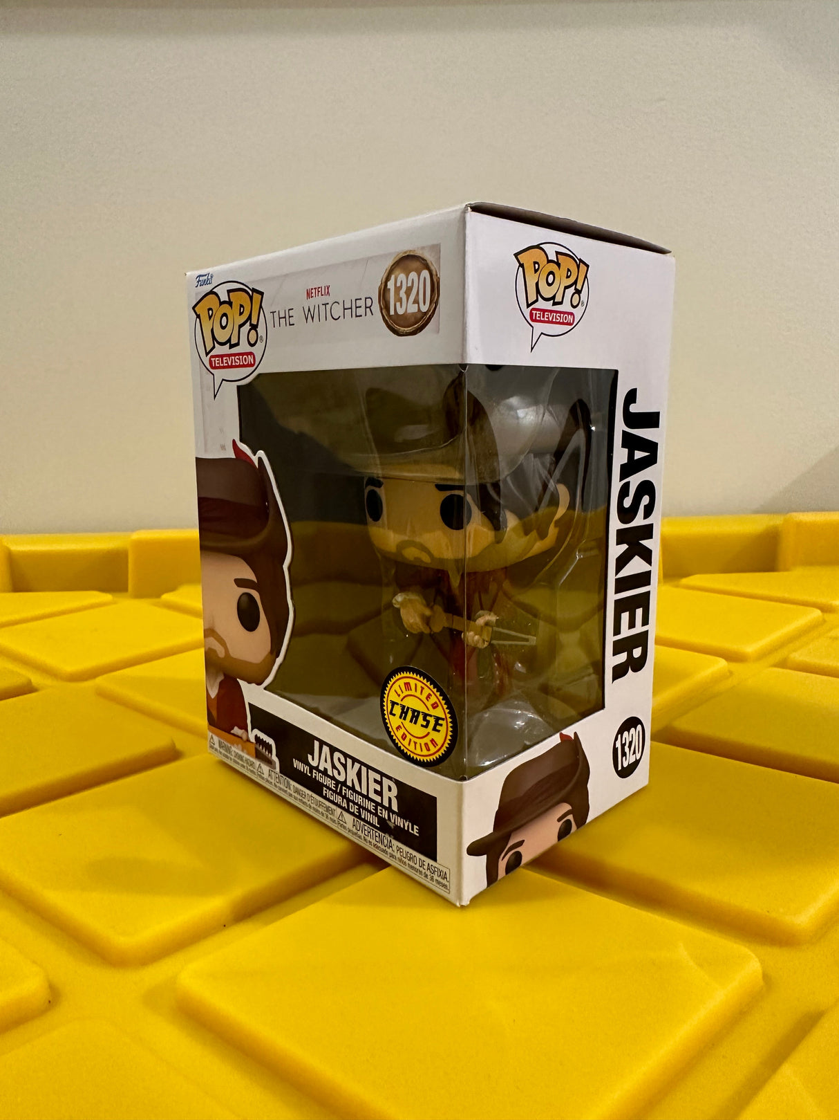 Funko POP! Jaskier - Limited Edition Chase