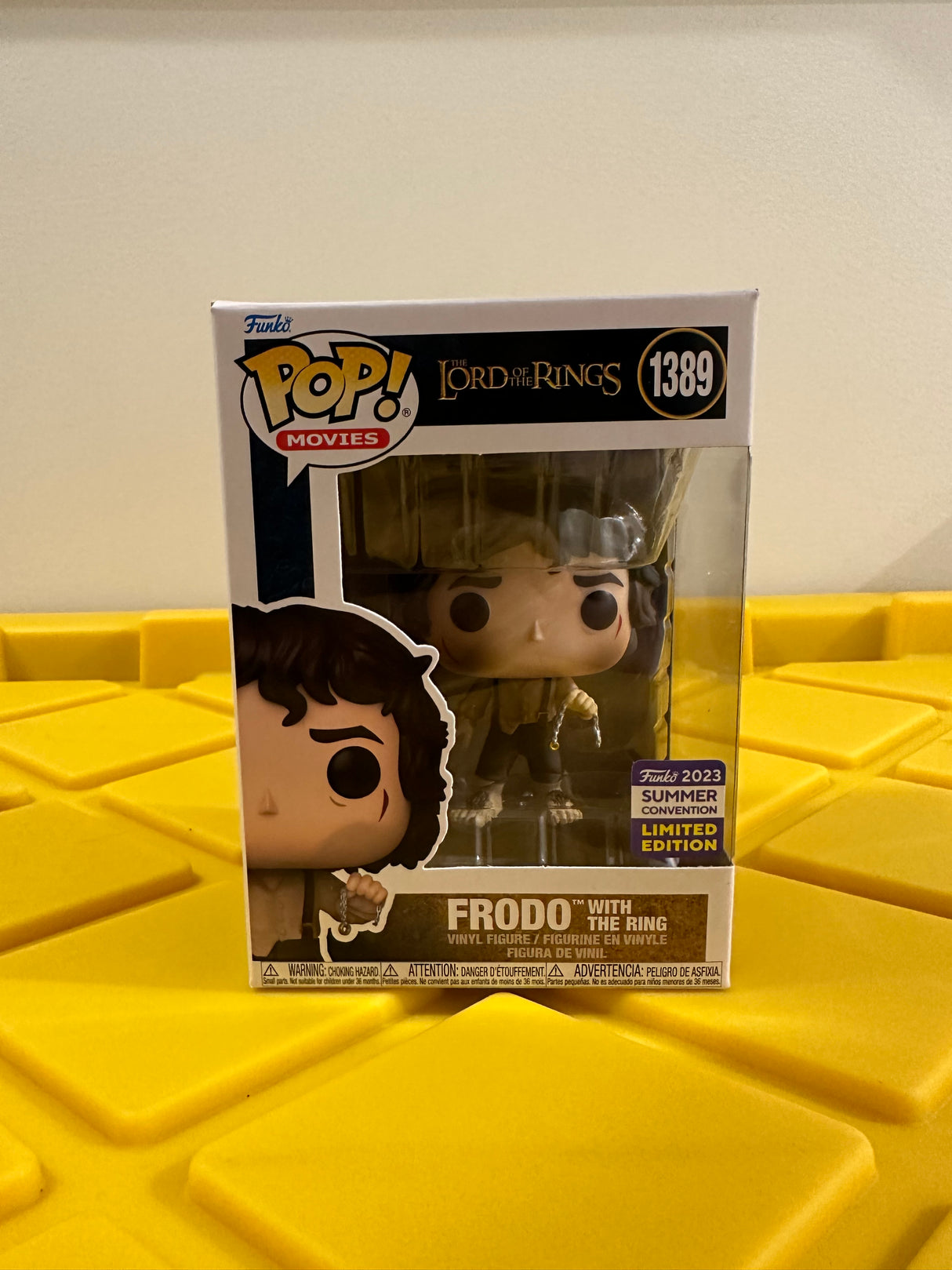 Frodo With The Ring - Limited Edition 2023 SDCC Exclusive