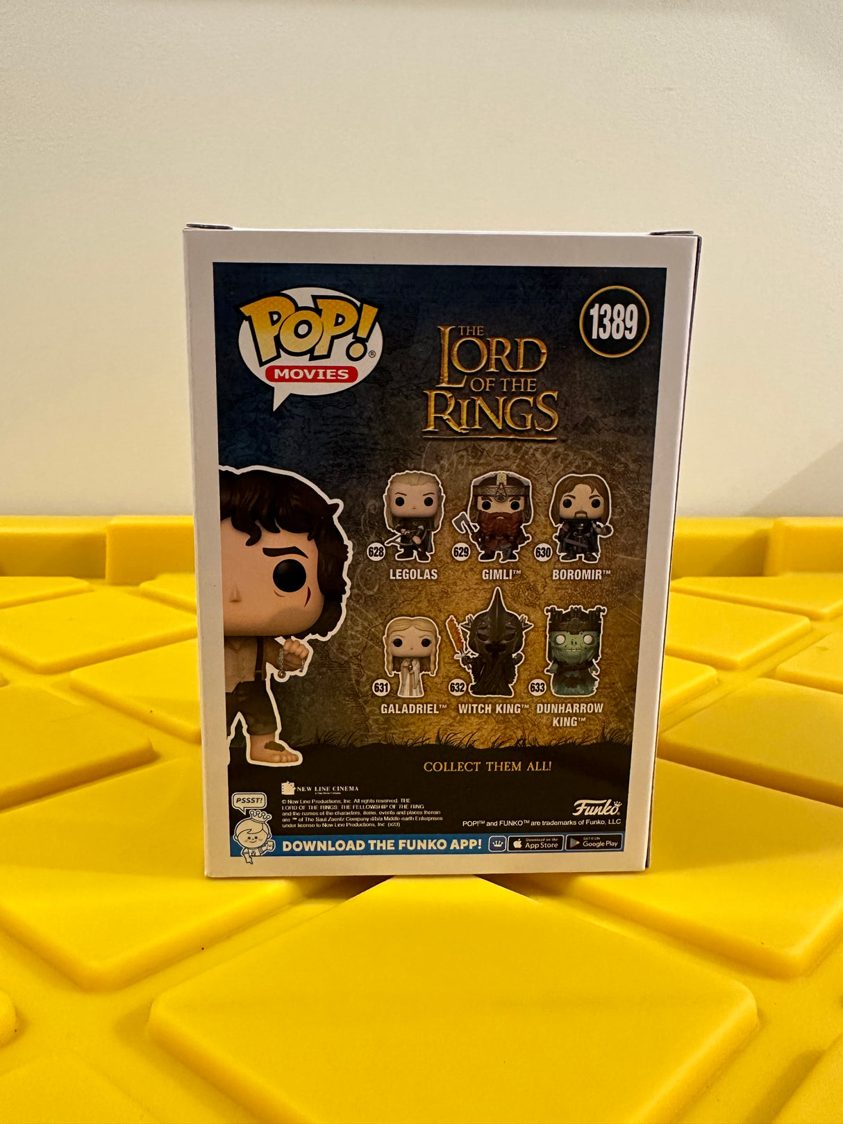 Frodo With The Ring - Limited Edition 2023 SDCC Exclusive