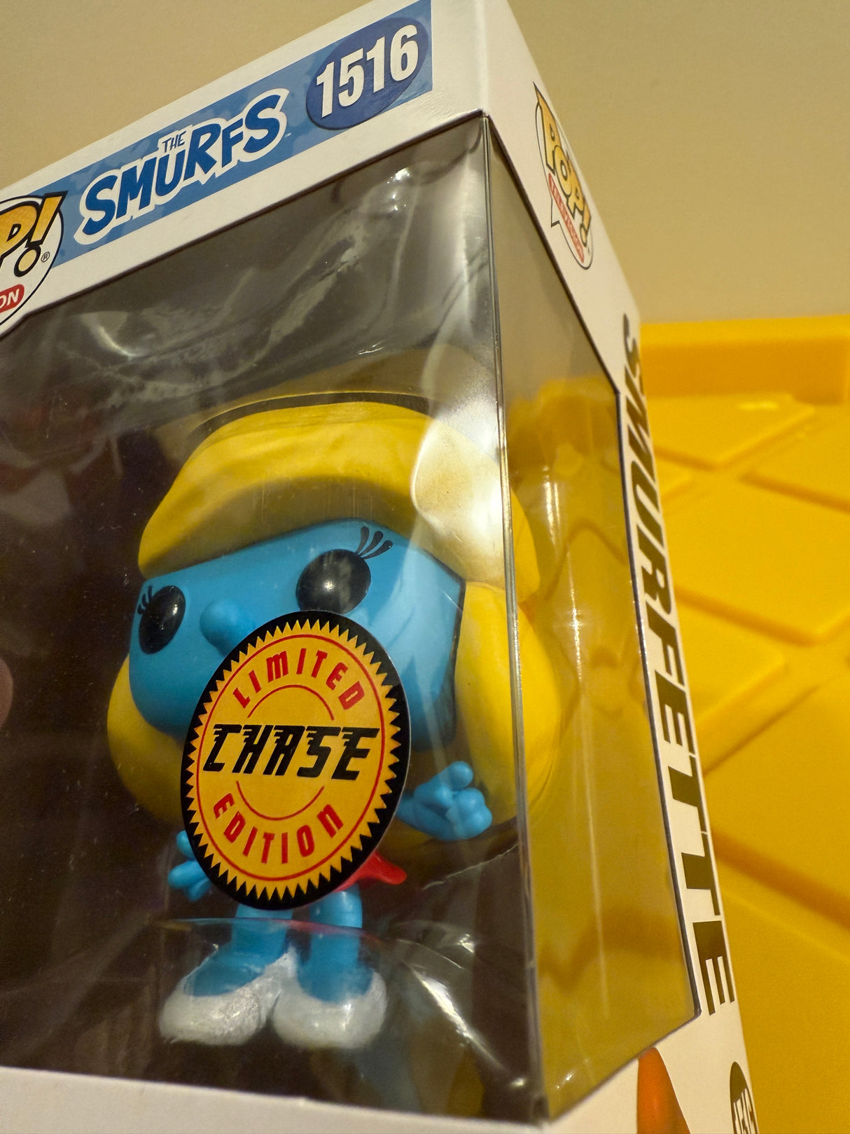 Funko POP! Smurfette - Limited Edition Chase