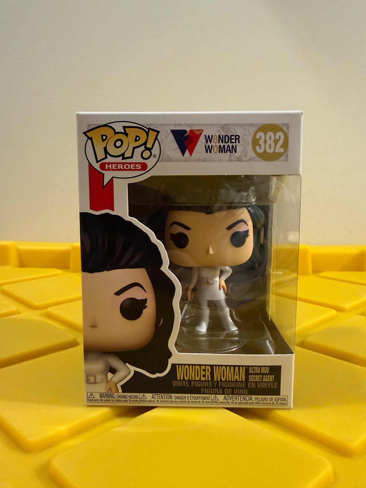 Funko POP! Wonder Woman Ultra Mod Secret Agent