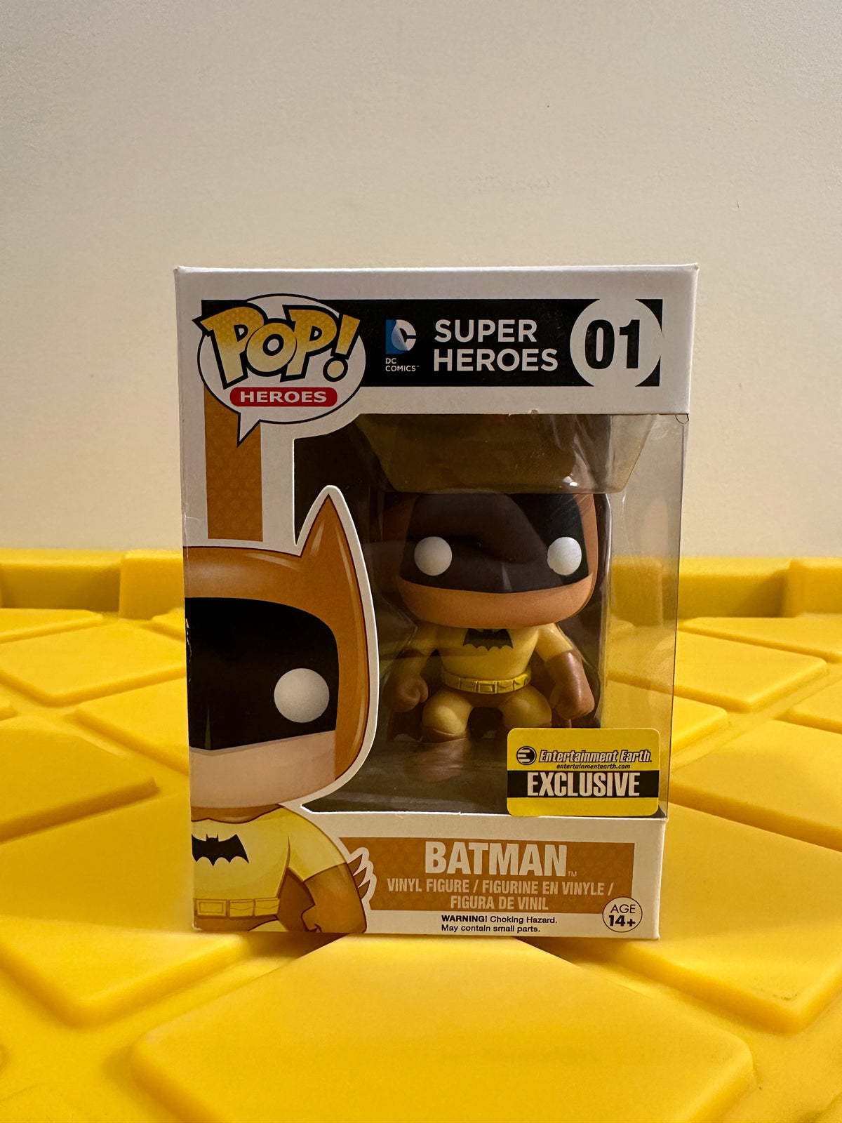 Funko POP! Batman (Yellow) - Limited Edition Entertainment Earth Exclusive