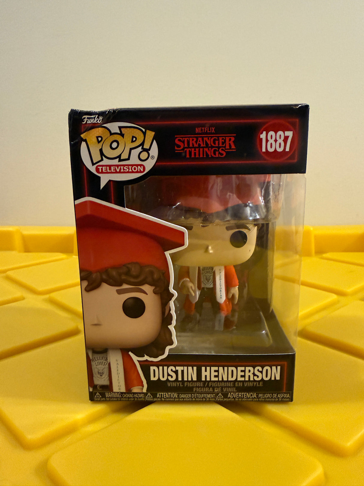 Funko POP! Dustin Henderson (Graduation)