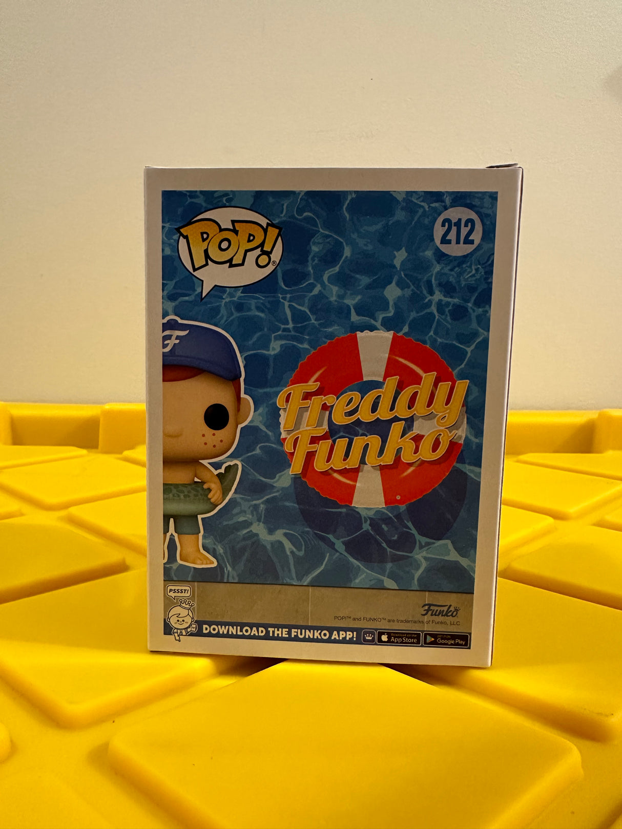 Funko POP! Floaty Freddy - Limited Edition 2023 SDCC Exclusive