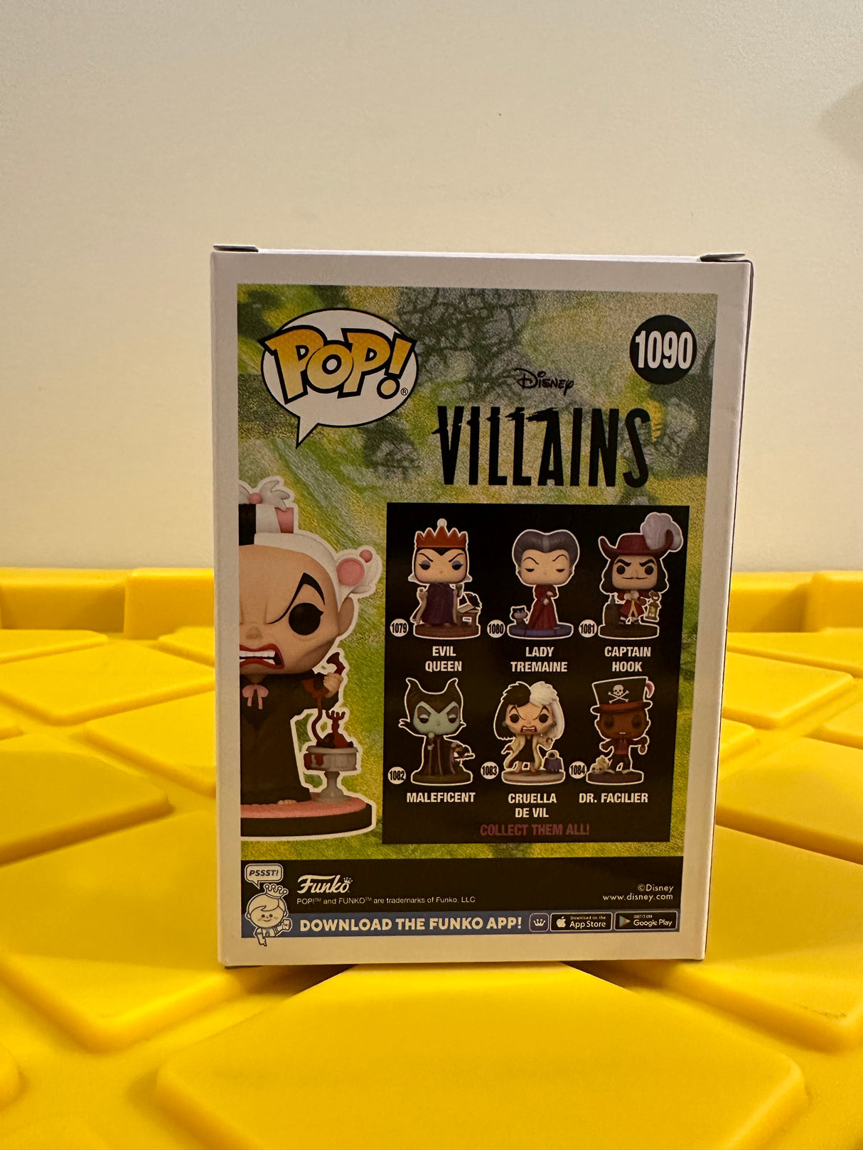Funko POP! Cruella De Vil - Limited Edition Funko Shop Exclusive