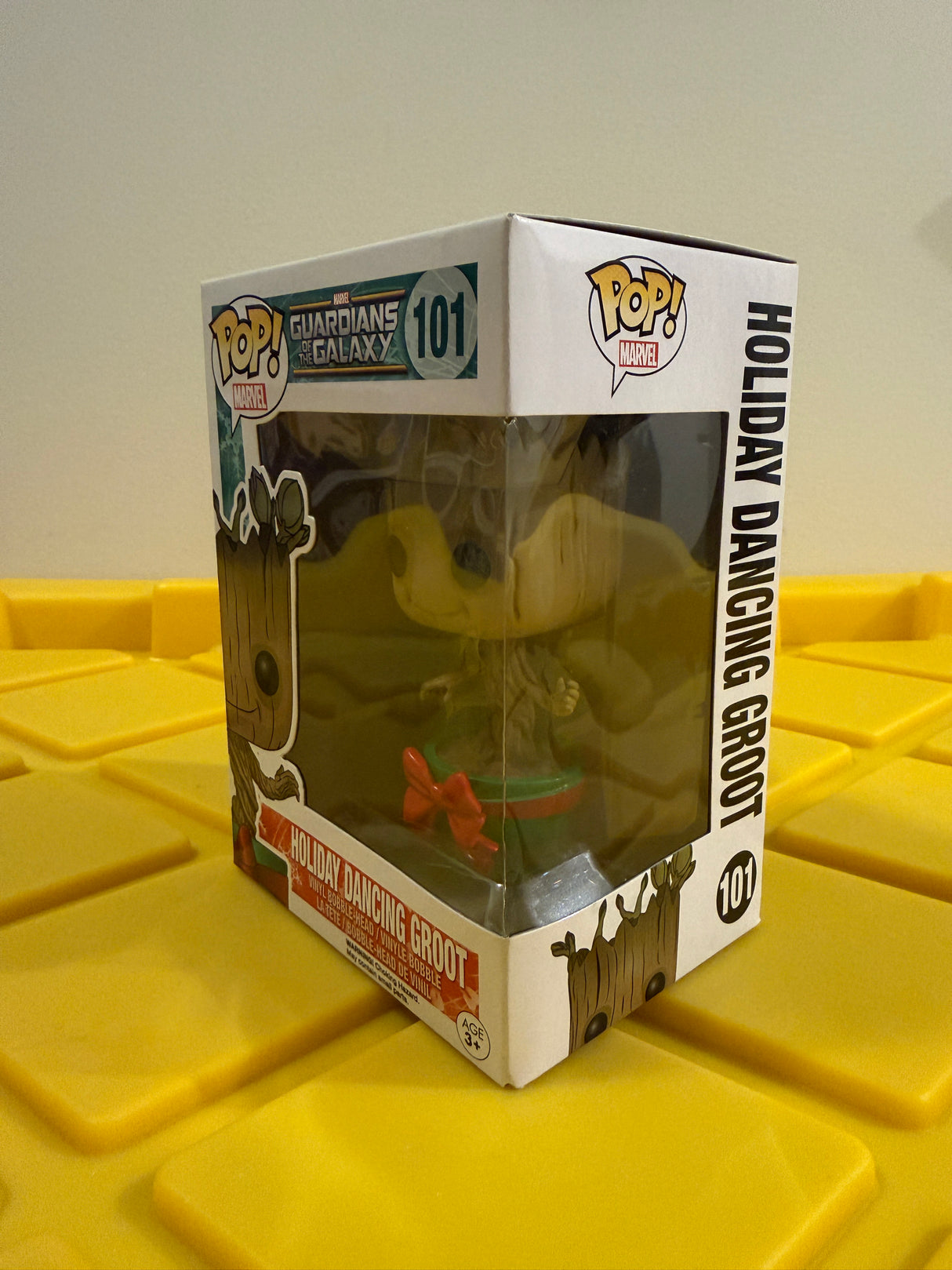 Funko POP! Holiday Dancing Groot