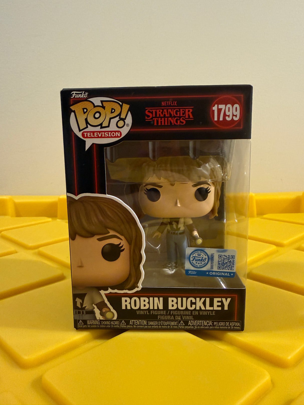 Funko POP! Robin Buckley with Flashlight - Limited Edition Target Exclusive
