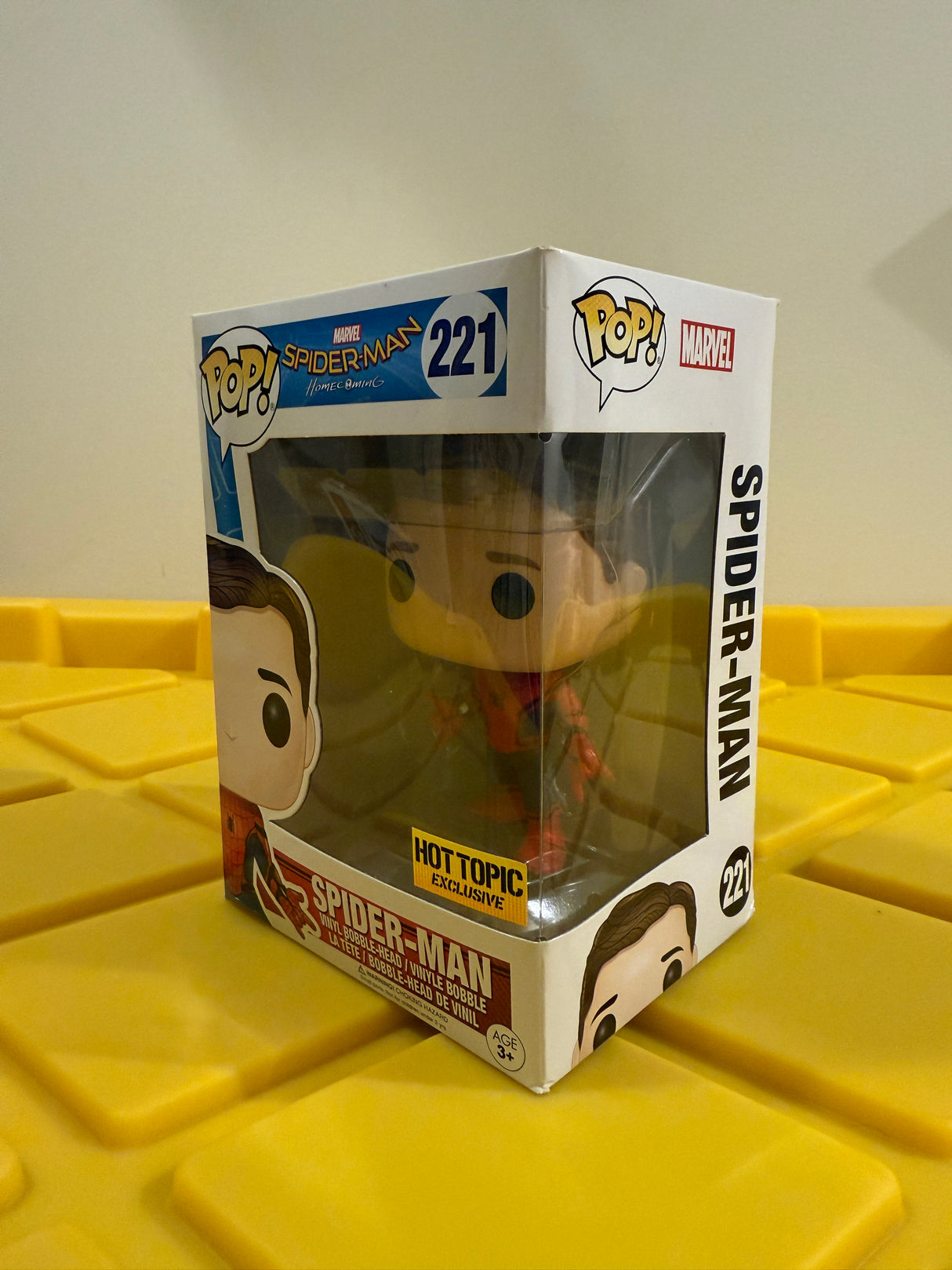 Funko POP! Spider-Man - Limited Edition Hot Topic Exclusive