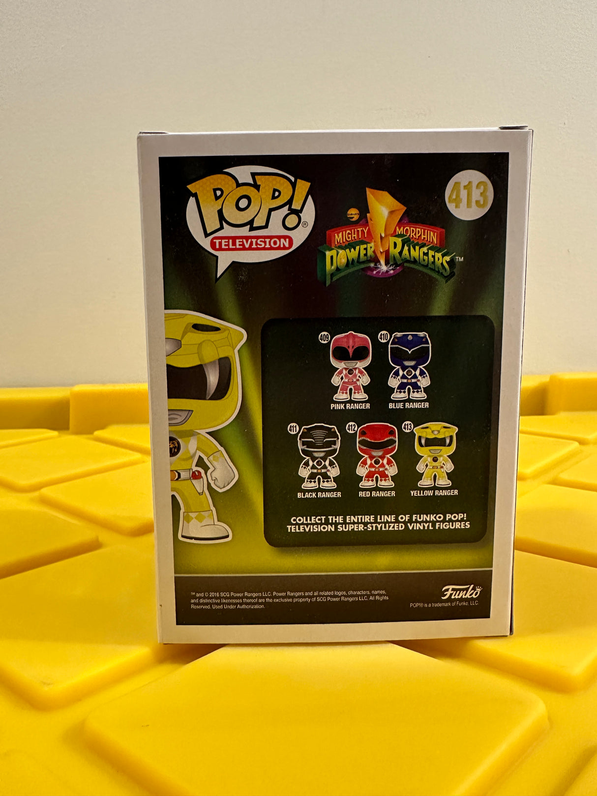 Funko POP! Yellow Ranger (Glitter) - Limited Edition Game Stop Exclusive