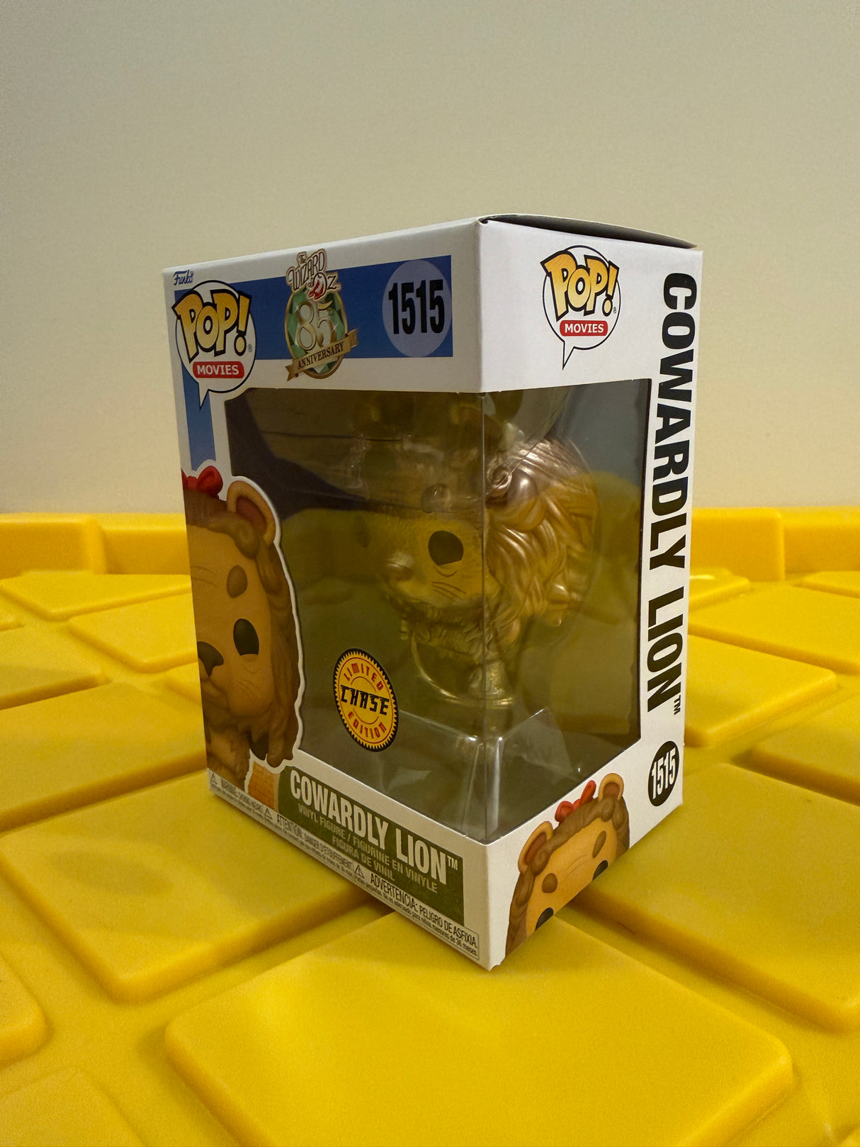 Funko POP! Cowardly Lion (Metallic) - Limited Edition Chase