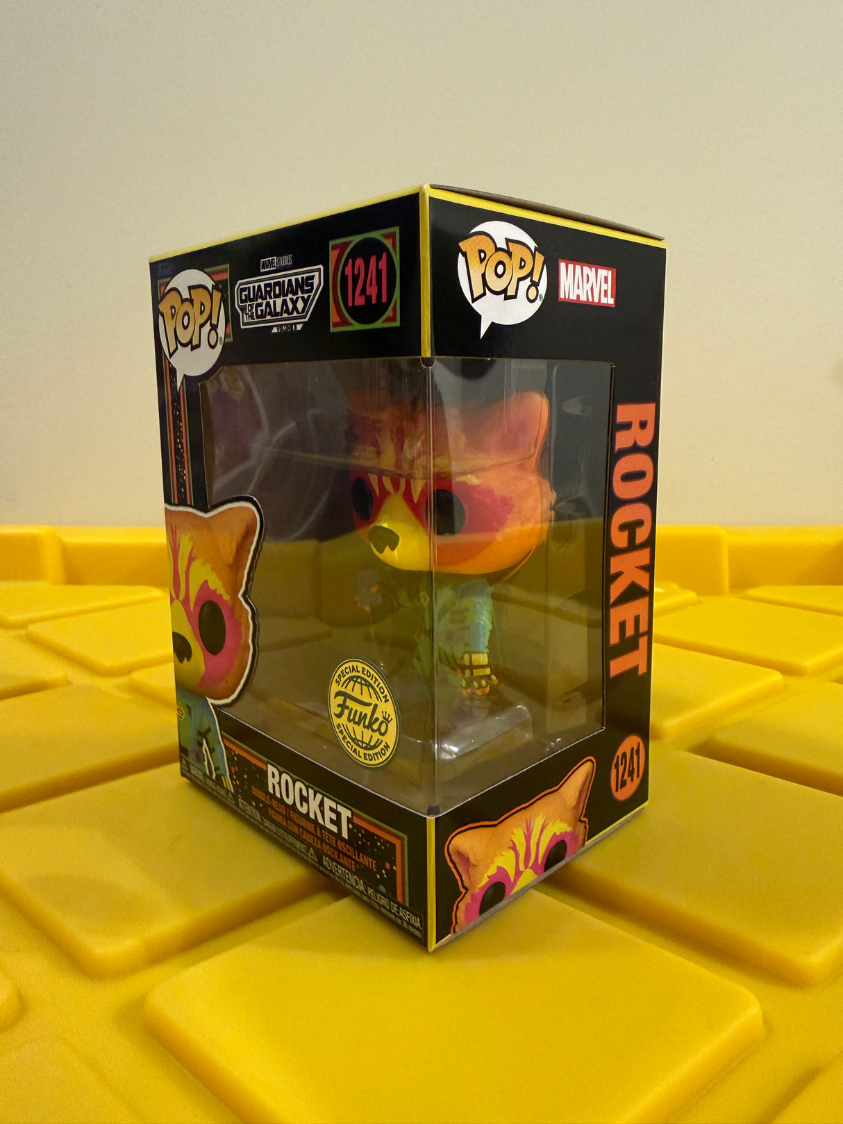 Funko POP! Rocket (Black Light) - Limited Edition Special Edition Exclusive