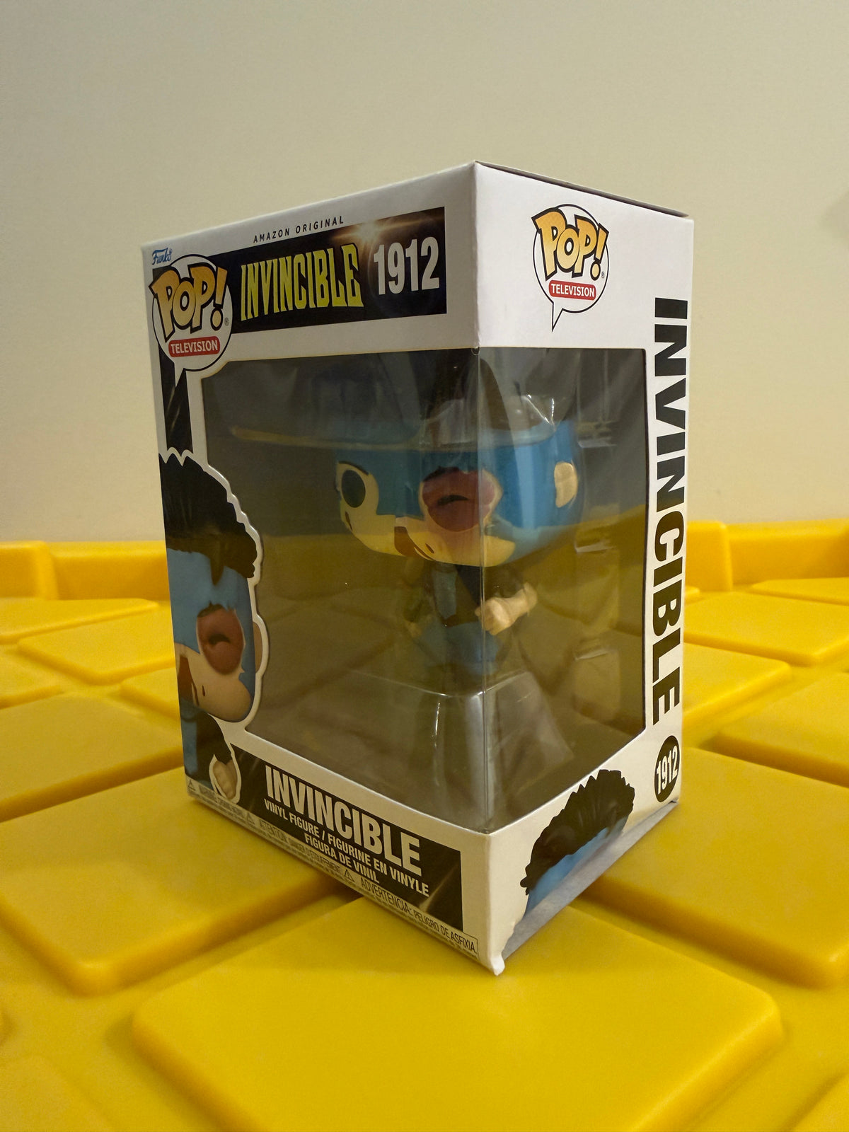 Funko POP! Invincible (Conquest Battle Damaged)